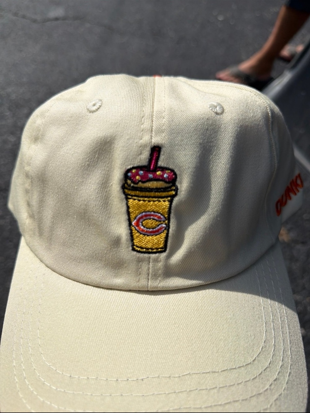 New promotion Dunkin Donuts Chicago Bears Baseball hat